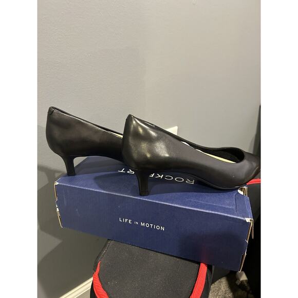 Rockport Woman’s Kalila Pump Size 8M - Picture 2 of 4